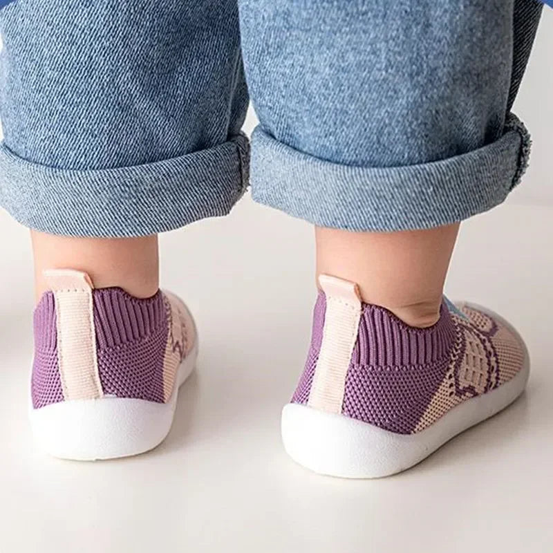 Tênis Meia Infantil ZigTots – Segurança e conforto para os primeiros passos