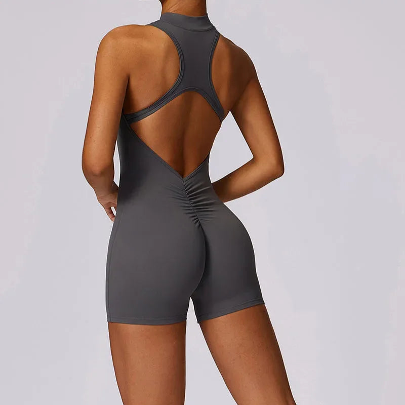 Macacão Zenive - Corpo livre, mente leve, elegância firme para todos os movimentos.