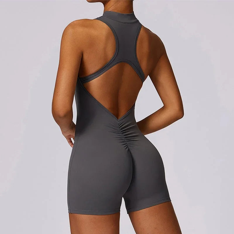 Macacão Zenive - Corpo livre, mente leve, elegância firme para todos os movimentos.