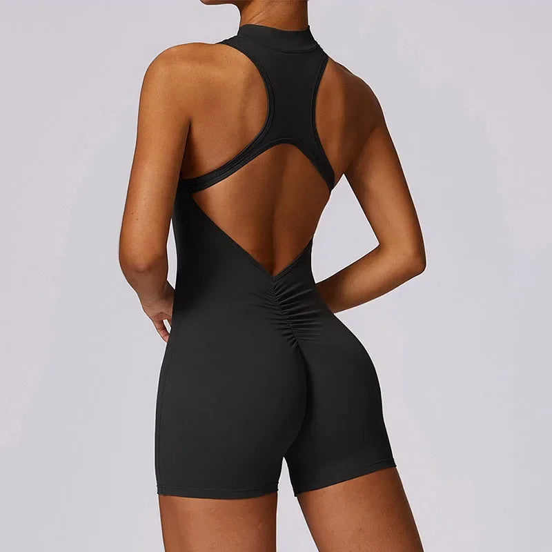 Macacão Zenive - Corpo livre, mente leve, elegância firme para todos os movimentos.