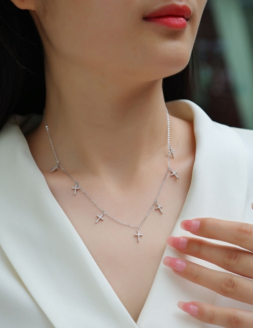 Star Love - A fashionable and popular jewelry necklace pendant set,
